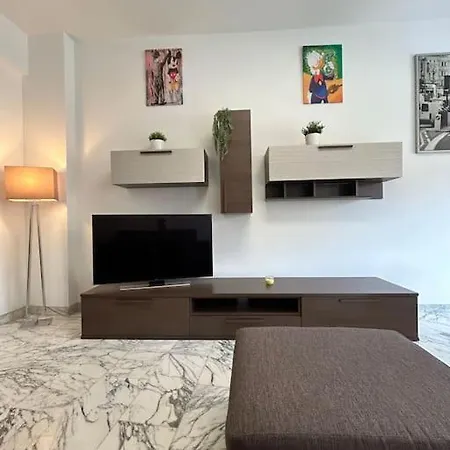 Prella House 50 Mt Da Metro B Jonio 罗马