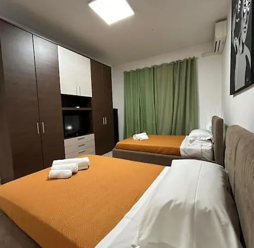 Prella House 50 Mt Da Metro B Jonio Appartamento Roma